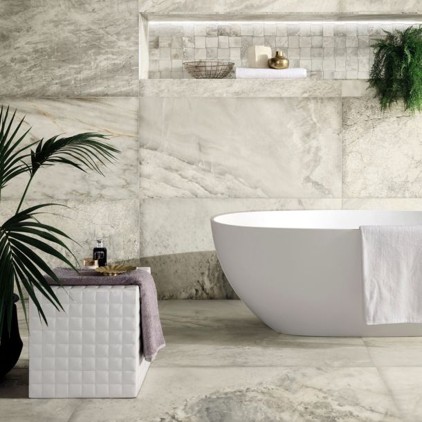Porcelain wall and floor tiles recreating natural marble