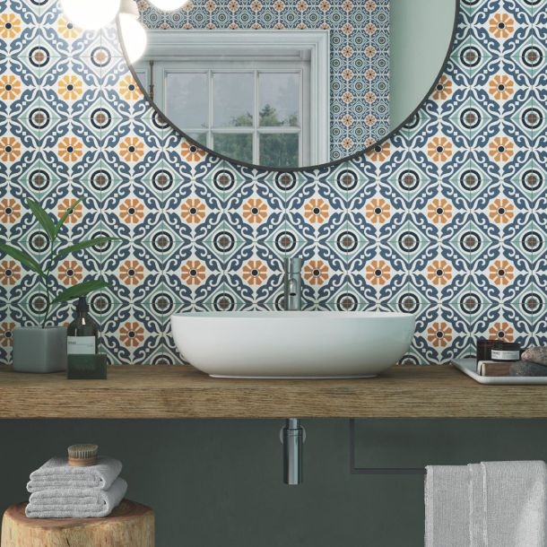 blue tiles and terracotta tiles for a bold combination 